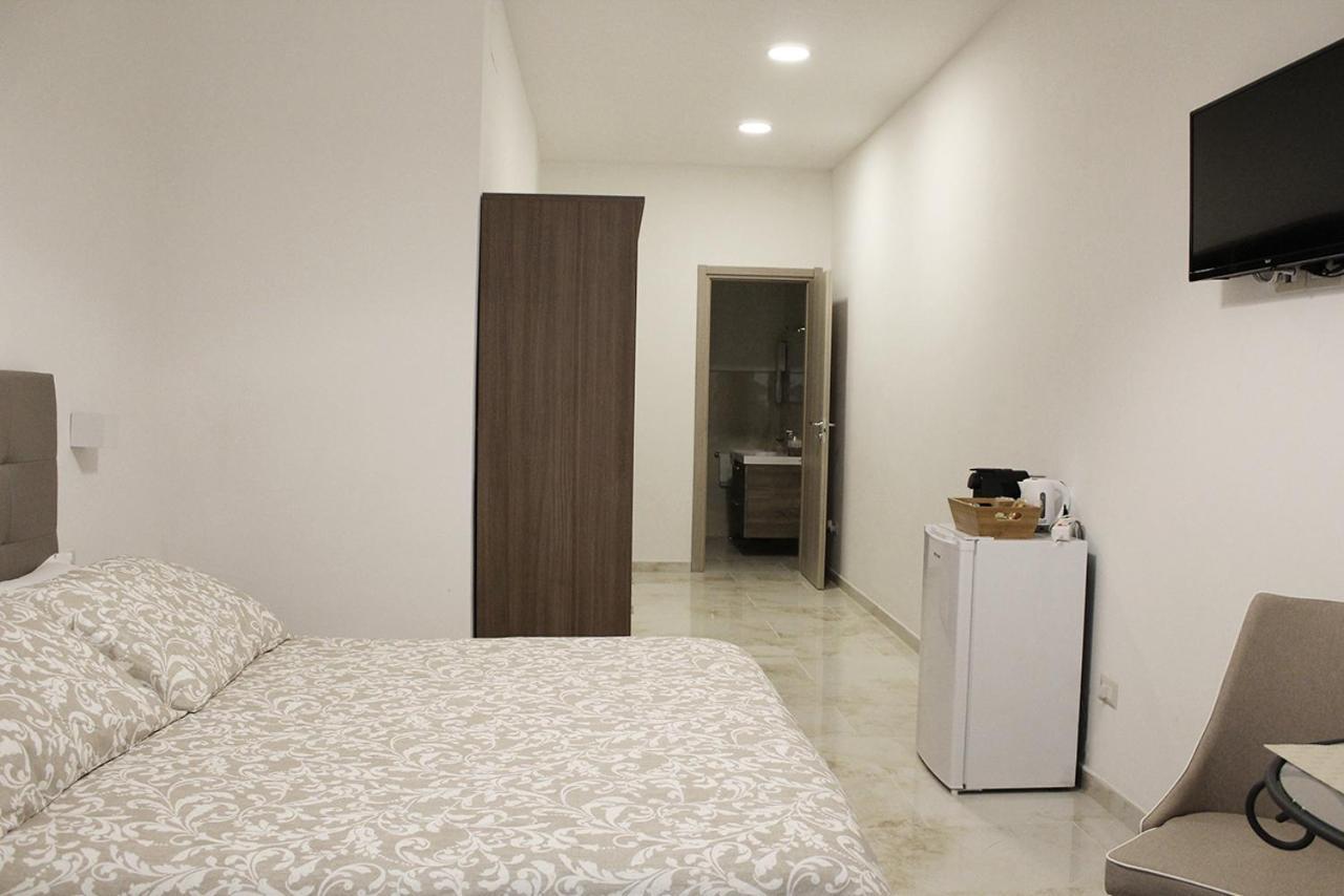 Antonietta De Pace Rooms By Napoli Milionaria B&B 외부 사진